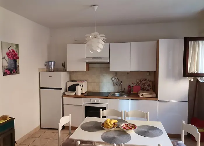 アパート Delfin ザダル